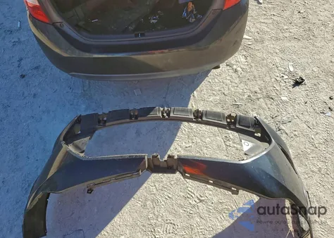 2018 Toyota Corolla L z USA, uszkodzony, nr VIN 2T1BURHE4JC091962